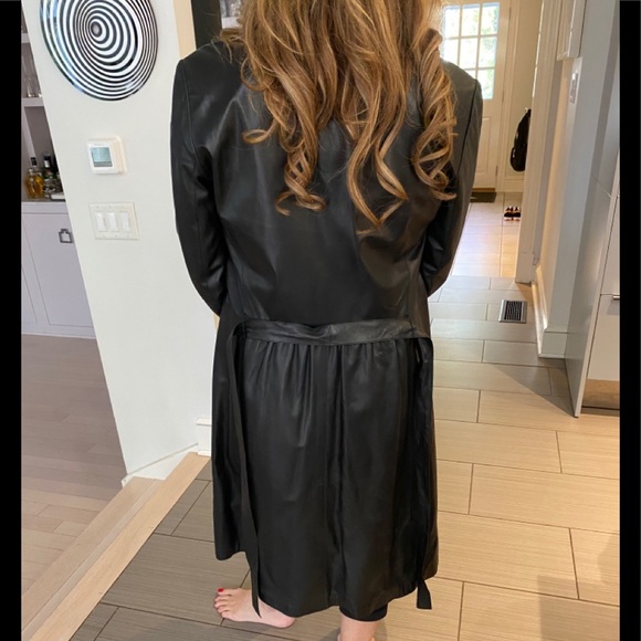 Tahari Jackets & Blazers - TAHARI Vintage Leather Jacket in Black